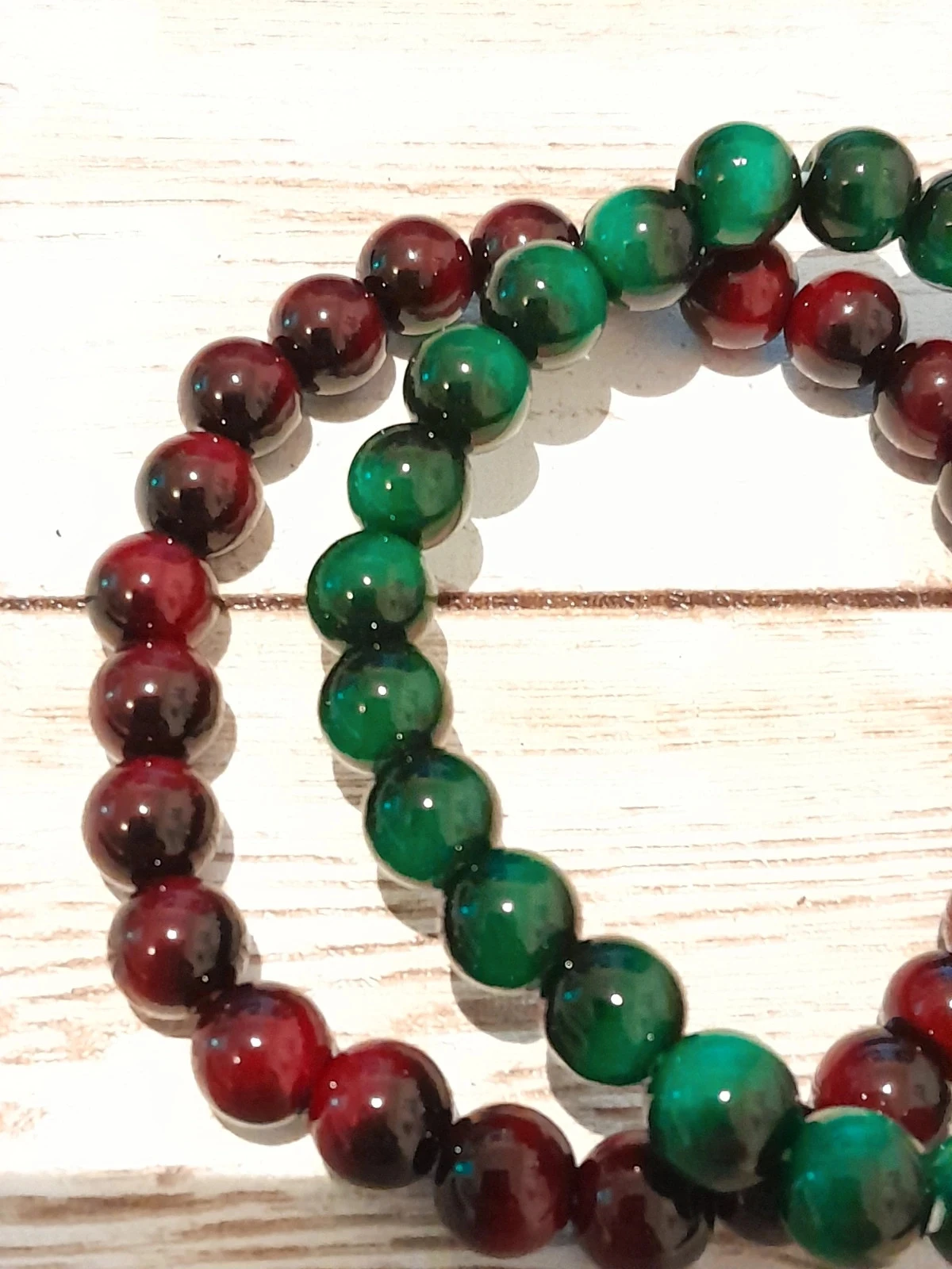 Lote de 2 pulseras, imitación de piedras, Burdeos y verde – photo 2